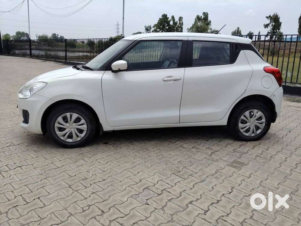 Maruti Suzuki Swift Amt Vxi, 2020, Petrol