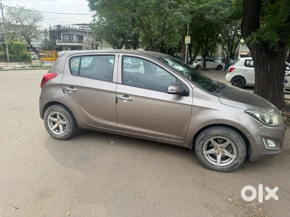 Hyundai I20 2013 Diesel 129000 Km Driven