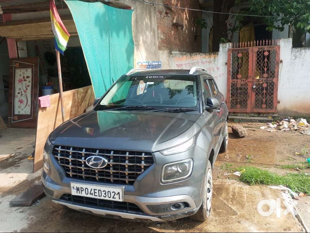 Hyundai Venue Driven 32000km Fresh Condition Model 2022