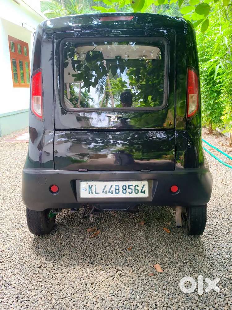 Tata Magic Iris,2013, Good Condition,80%tyre