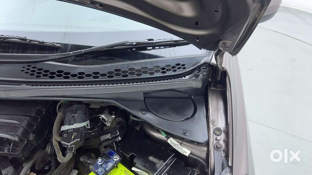 Tata Tiago 1.2 Revotron Xt, 2018, Petrol