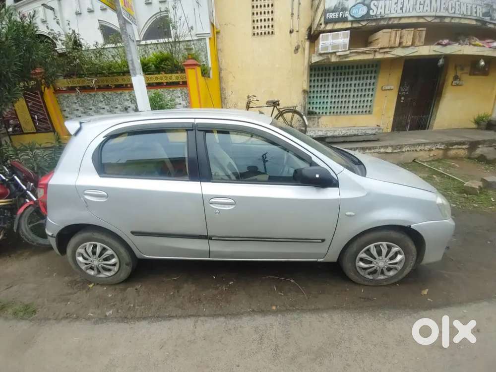 Toyota Etios Liva 2012