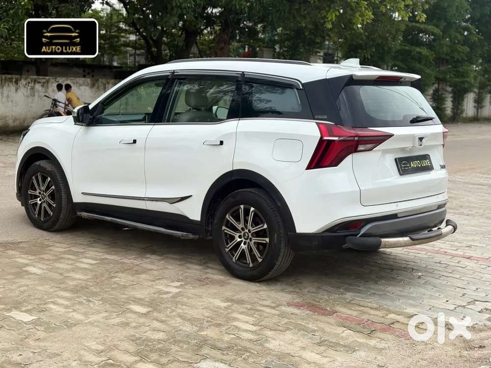 Mahindra Xuv700 2.2 Ax 7 Diesel Mt Luxury Pack Str, 2022, Diesel