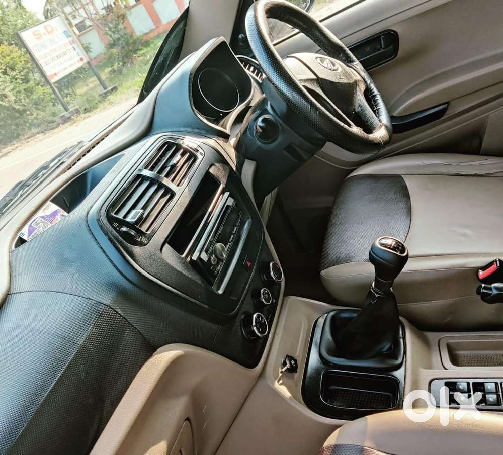 Mahindra Tuv 300, 2019, Diesel