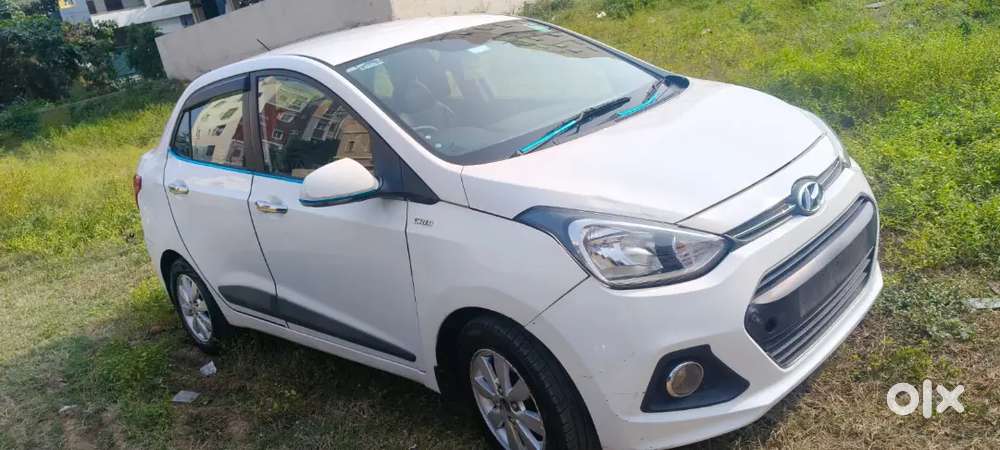 Hyundai Xcent 2015 Diesel 128000 Km Driven