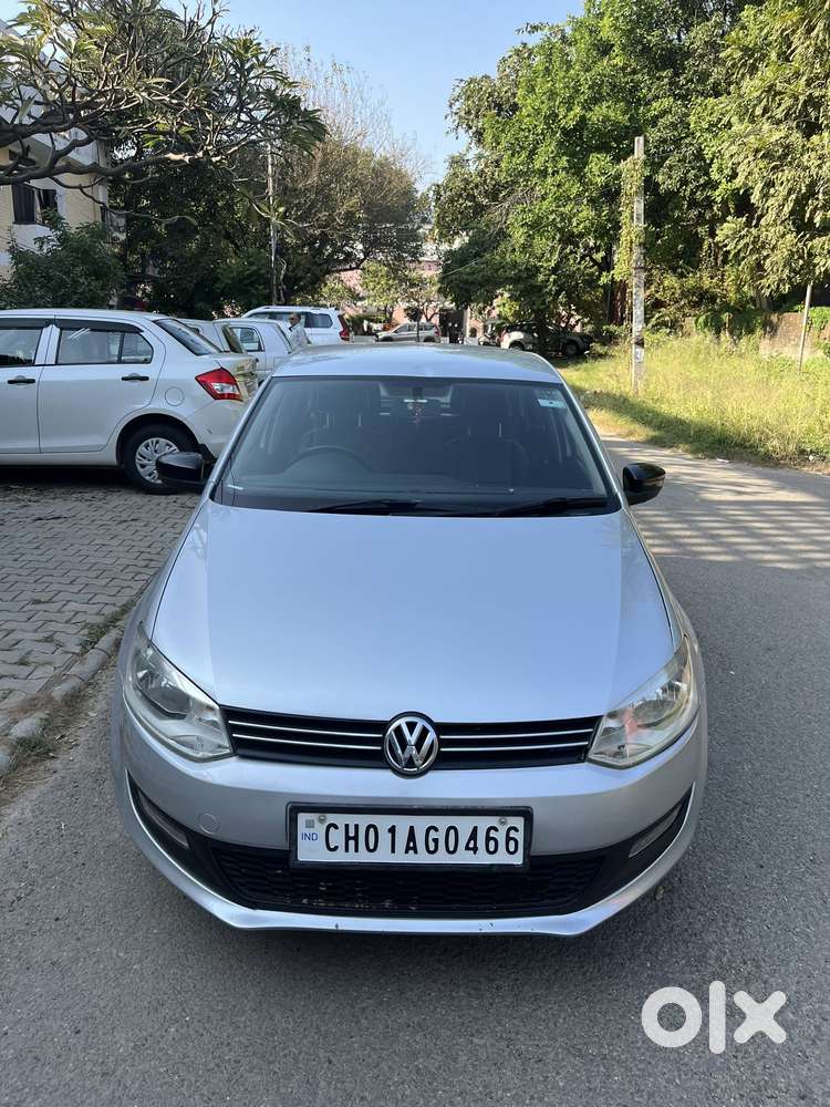 Volkswagen Polo Petrol Highline 1.2l, 2011, Petrol