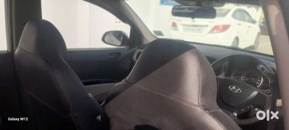 Hyundai Grand I10 2014 Diesel Well Maintained