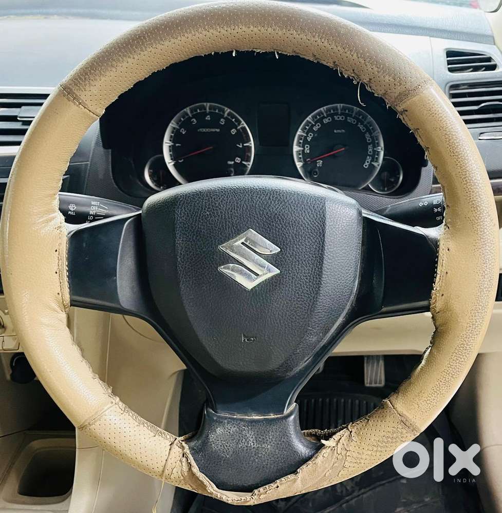 Maruti Suzuki Swift Dzire 1.2 Vxi Bsiv, 2015, Cng & Hybrids