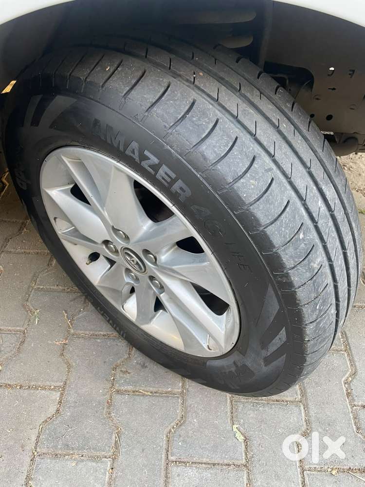 Toyota Innova Crysta 2.4 Gx Mt, 2018, Diesel
