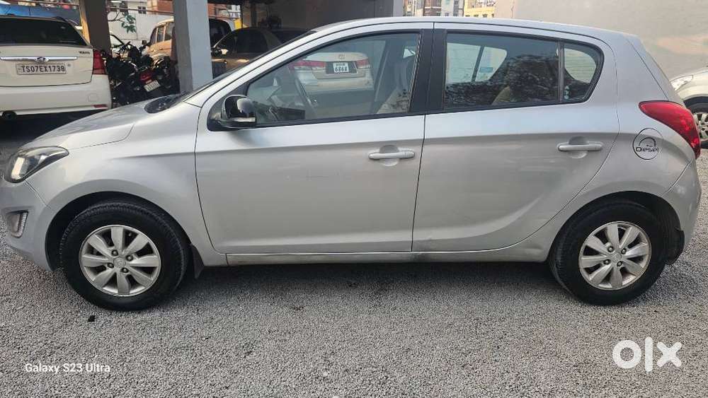 Hyundai I20 Sportz 1.4 Crdi 6 Speed Bs-iv, 2013, Diesel