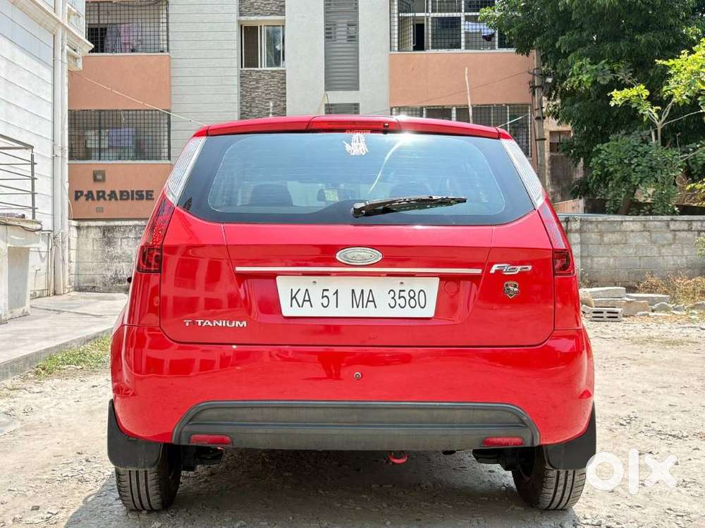 Ford Figo 1.2p Titanium Mt, 2010, Petrol