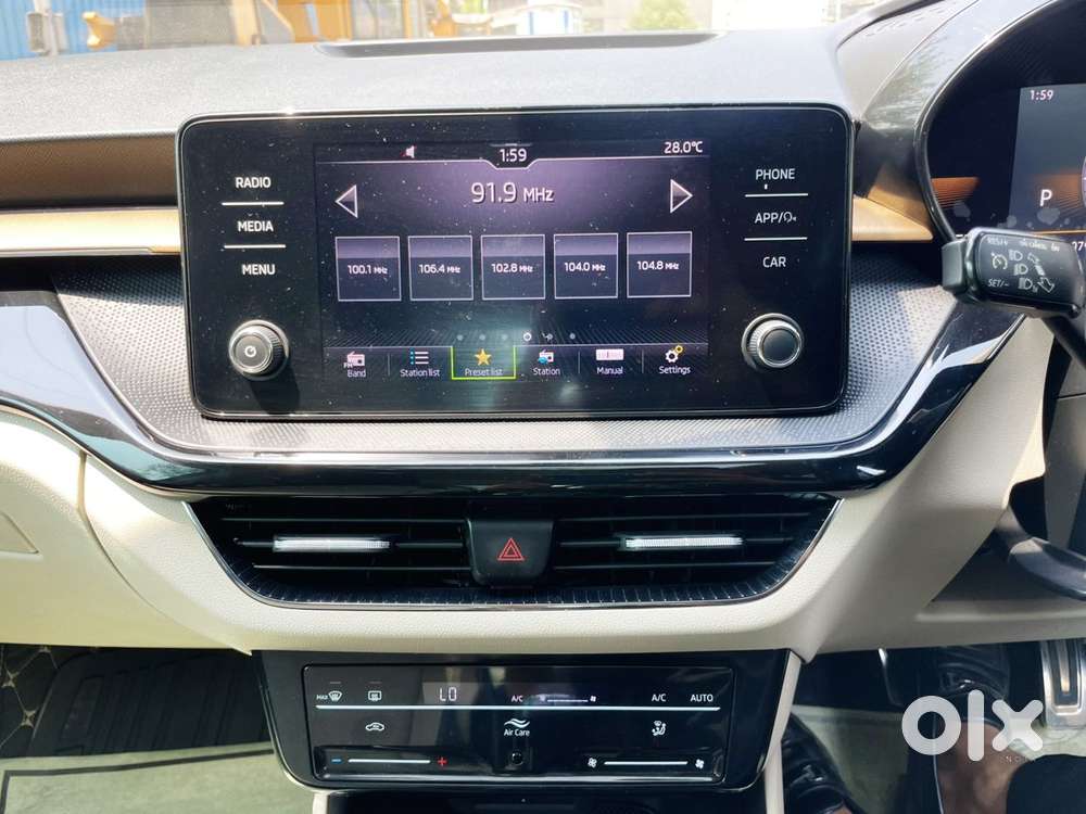 Skoda Slavia 1.5 Tsi Style At, 2022, Petrol