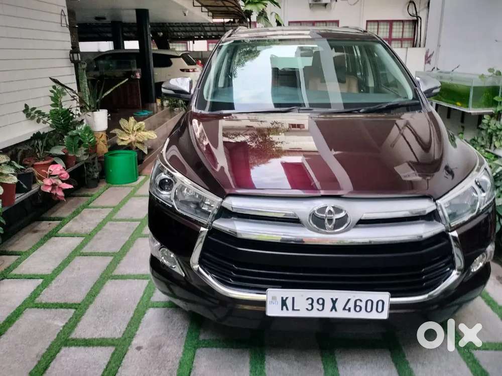 2017 Z Auto.family Using.(delhi Re)frm Toyota Showroom U Trust Delhi.