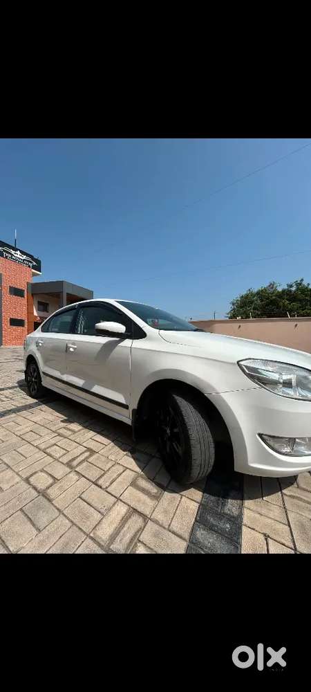 Skoda Rapid 1.6 2016