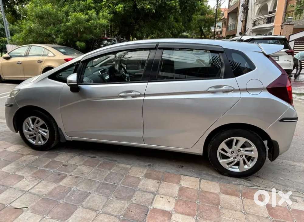 Honda Jazz Petrol 2016 Car