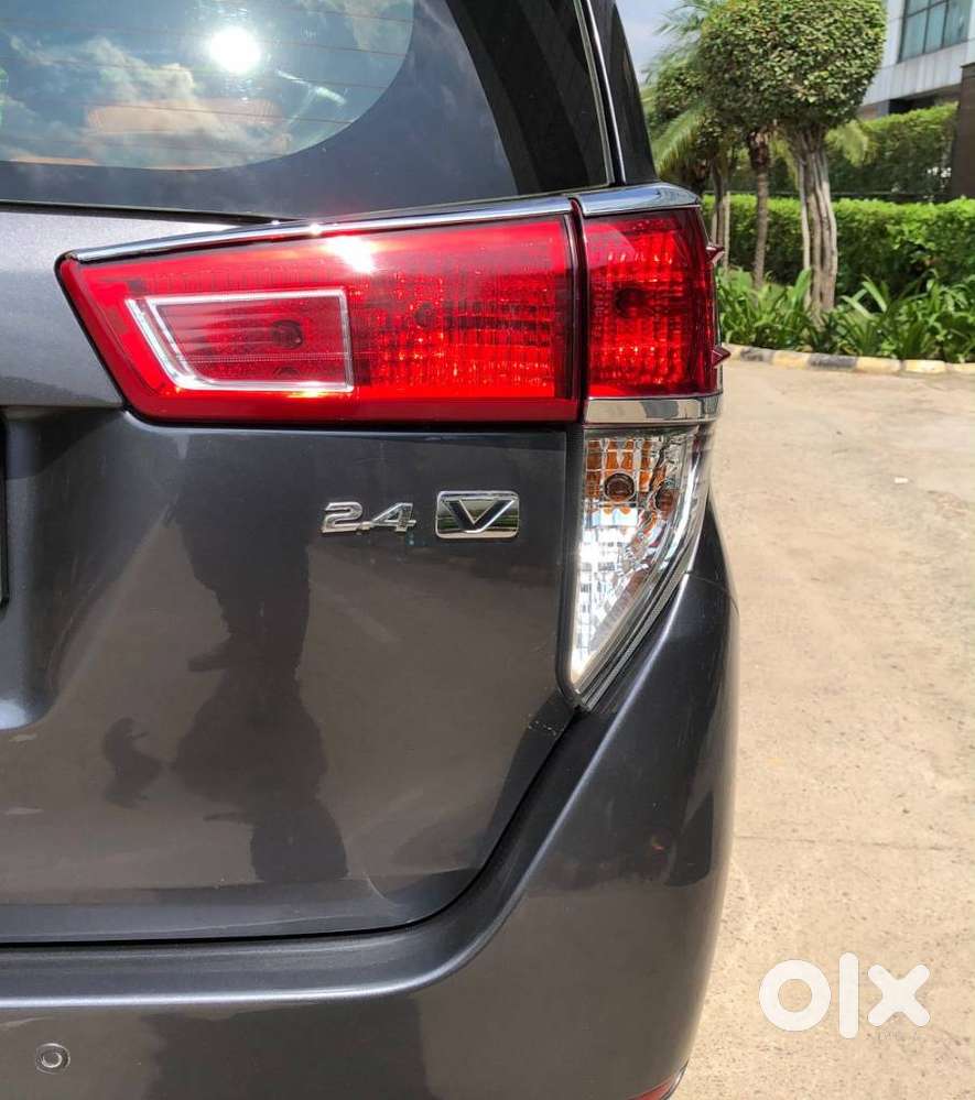 Toyota Innova Crysta 2.4 Vx Mt, 2019, Diesel