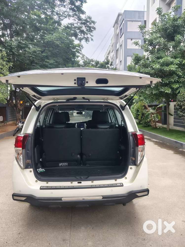 Toyota Innova Crysta [2020-ongoing] 2.4 Zx 7 Str, 2021, Diesel