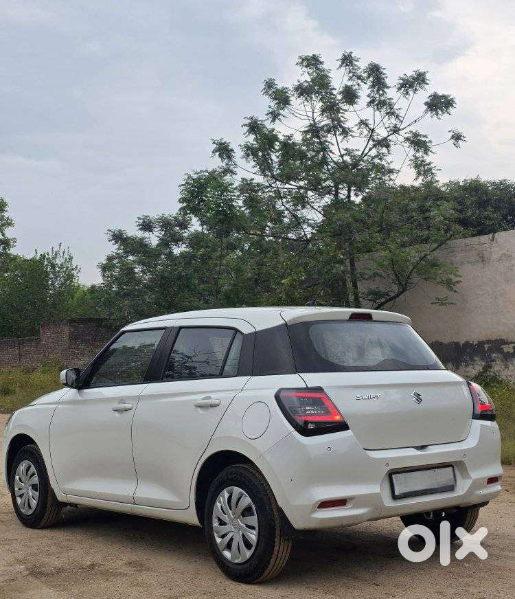Maruti Suzuki Swift Vxi 1.2 Abs Bs-iv, 2024, Petrol