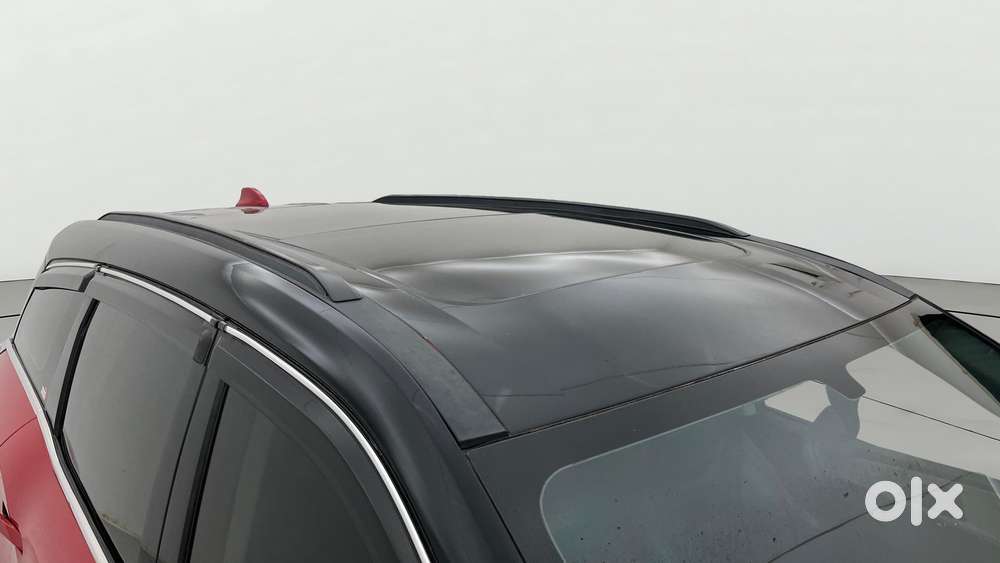 Mahindra Xuv700 2.2 Ax 5 Diesel At 7 Str, 2024, Diesel