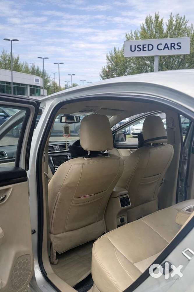 Maruti Suzuki Ciaz 2017 Petrol Well Maintained