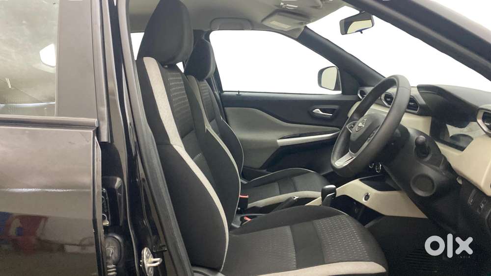 Nissan Magnite 1.0 Xv Premium Turbo Cvt, 2022, Petrol