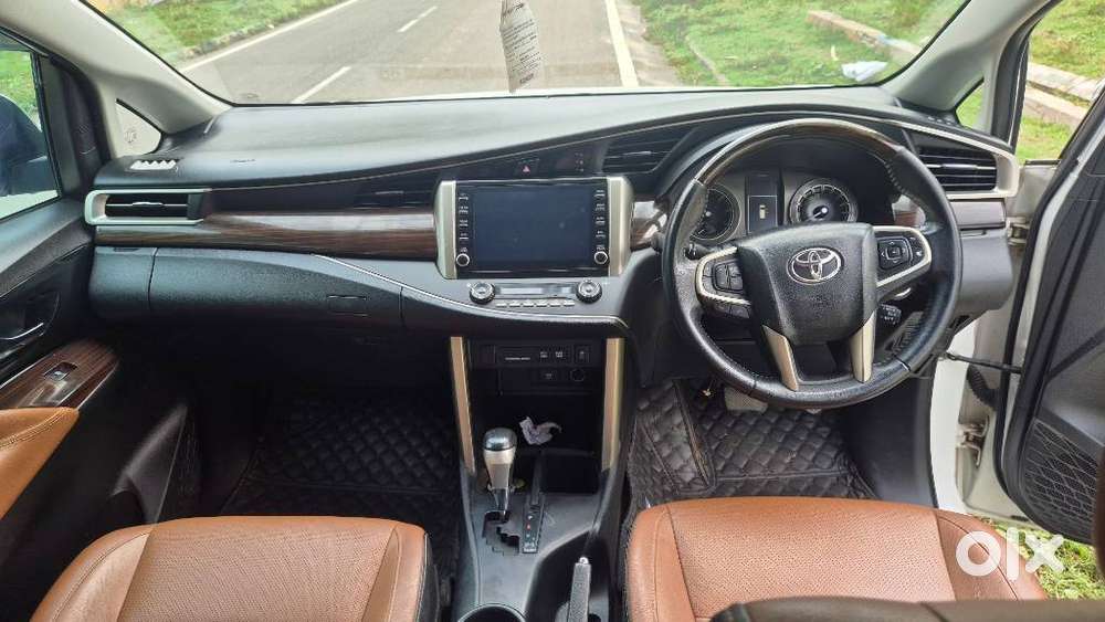 Toyota Innova Crysta [2020-ongoing] 2.4 Zx At 7 Str, 2022, Diesel