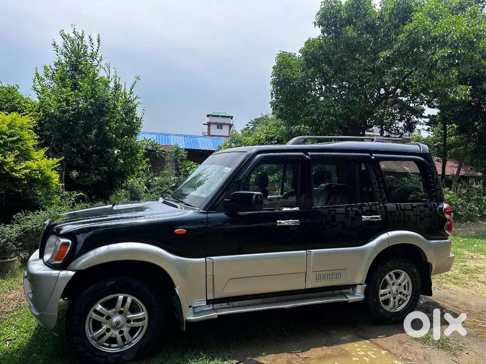 Mahindra Scorpio 2013