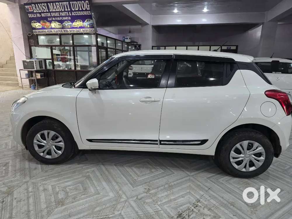 Maruti Suzuki Swift Vxi 2024
