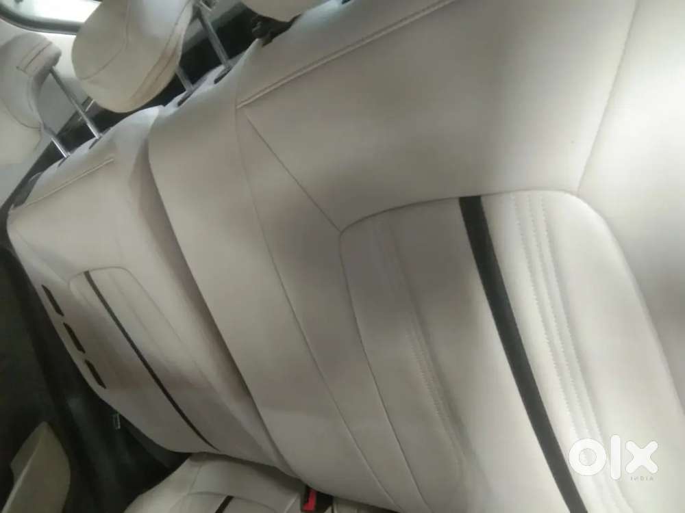 Hyundai Venue Petrol Manual 2023