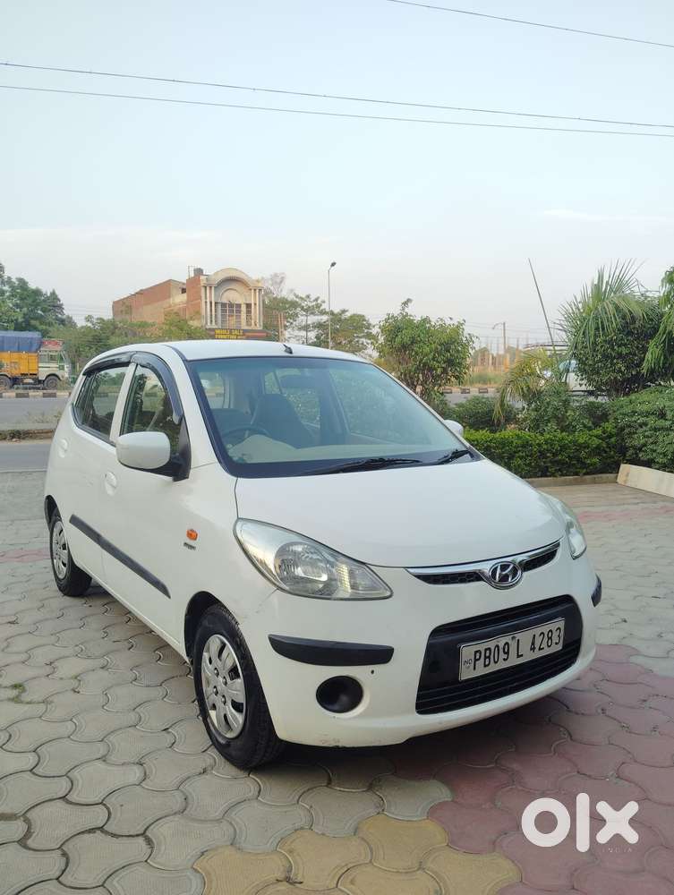 Hyundai I10 Magna Automatic, 2010, Petrol