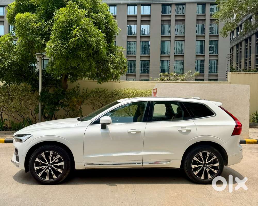 Volvo Xc60 Inscription D5, 2024, Petrol
