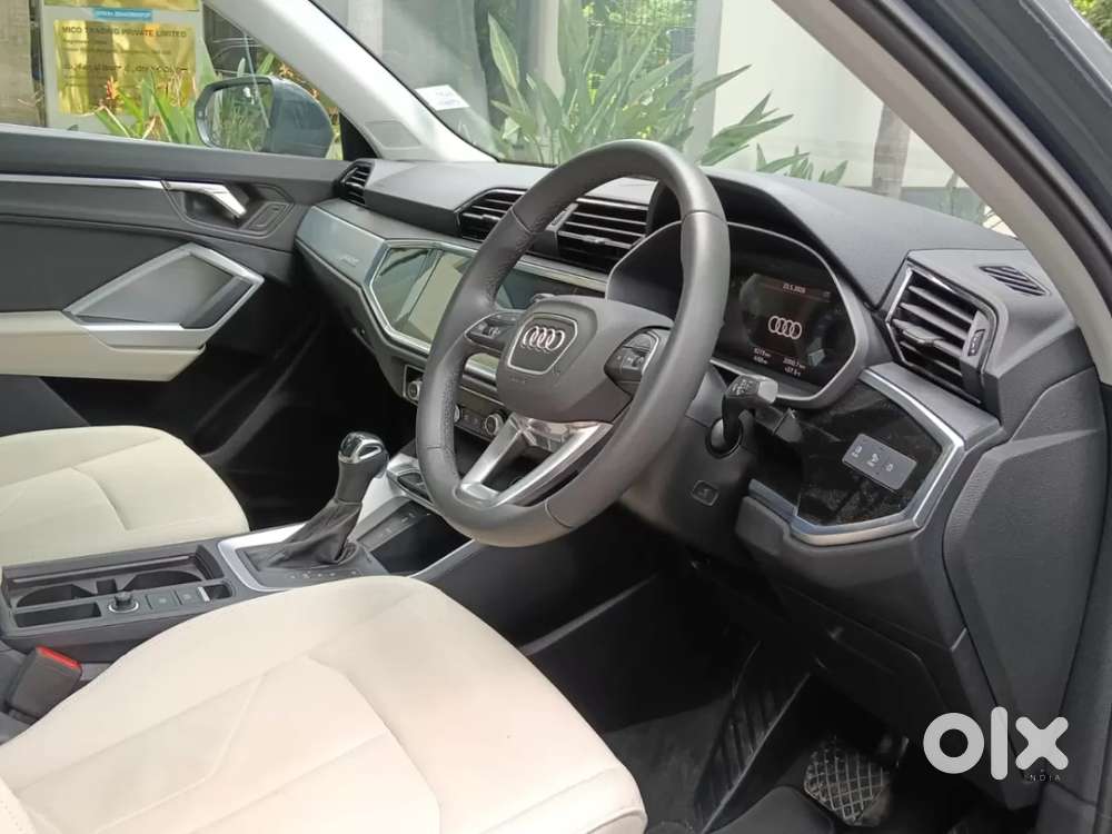 Audi Q3 40 Tfsi Premium Plus, 2025, Petrol