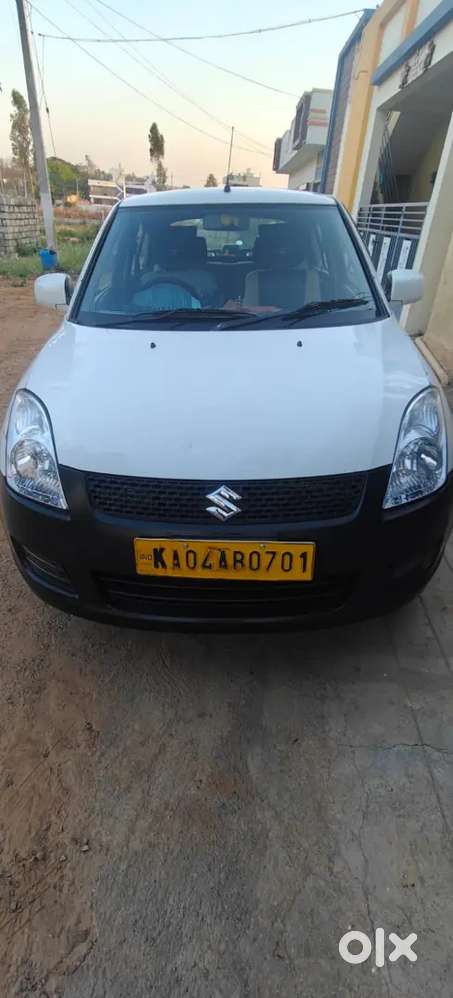 Good Condition Yellow Board