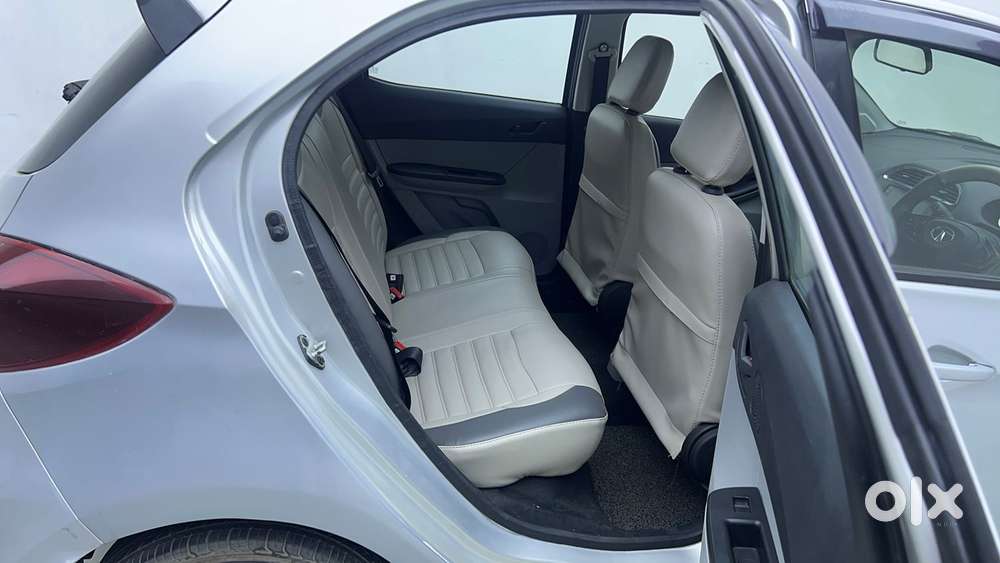 Tata Tiago Xza, 2020, Petrol