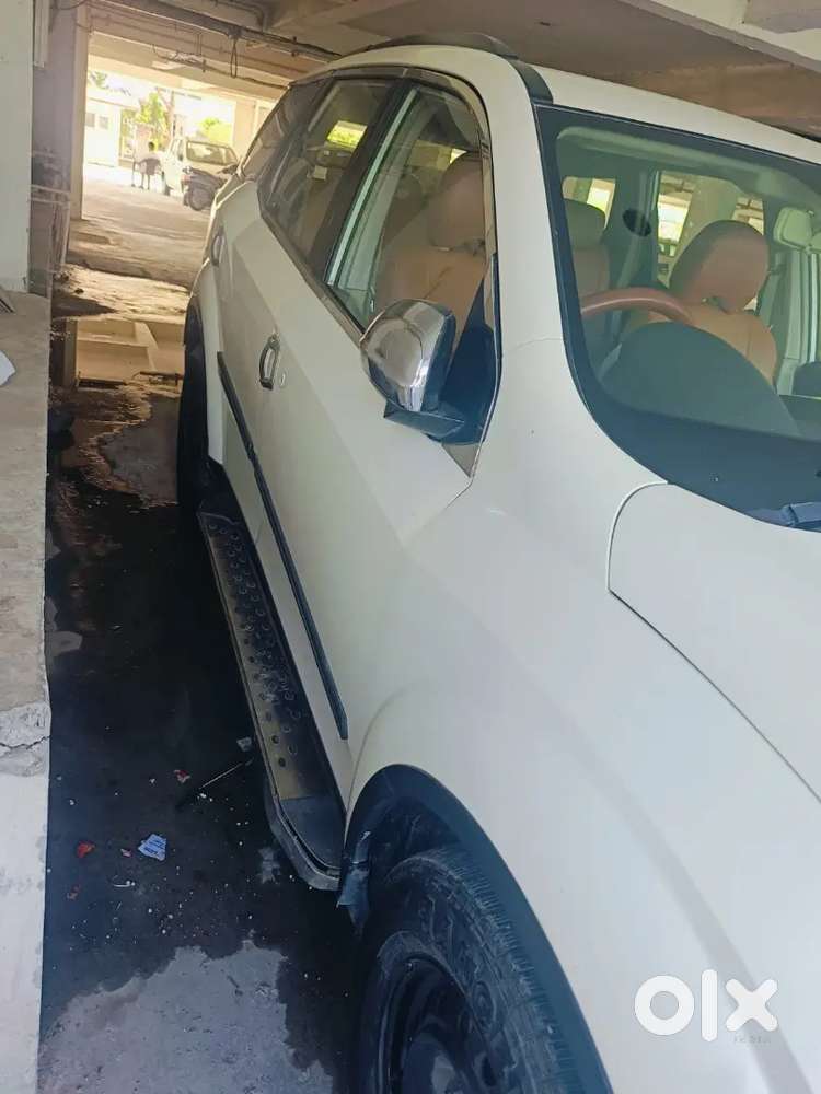 Mahindra Xuv500 2017 Diesel 89000 Km Driven