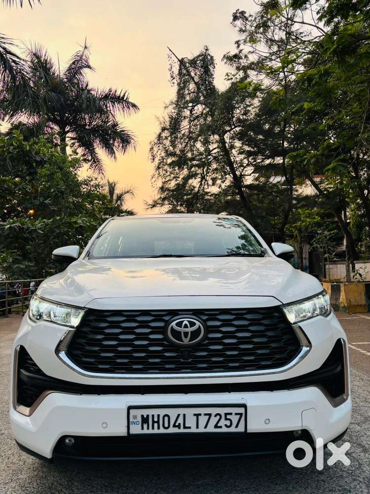 Toyota Innova Hycross 2.0 Zx Hybrid 7 Str, 2023, Electric
