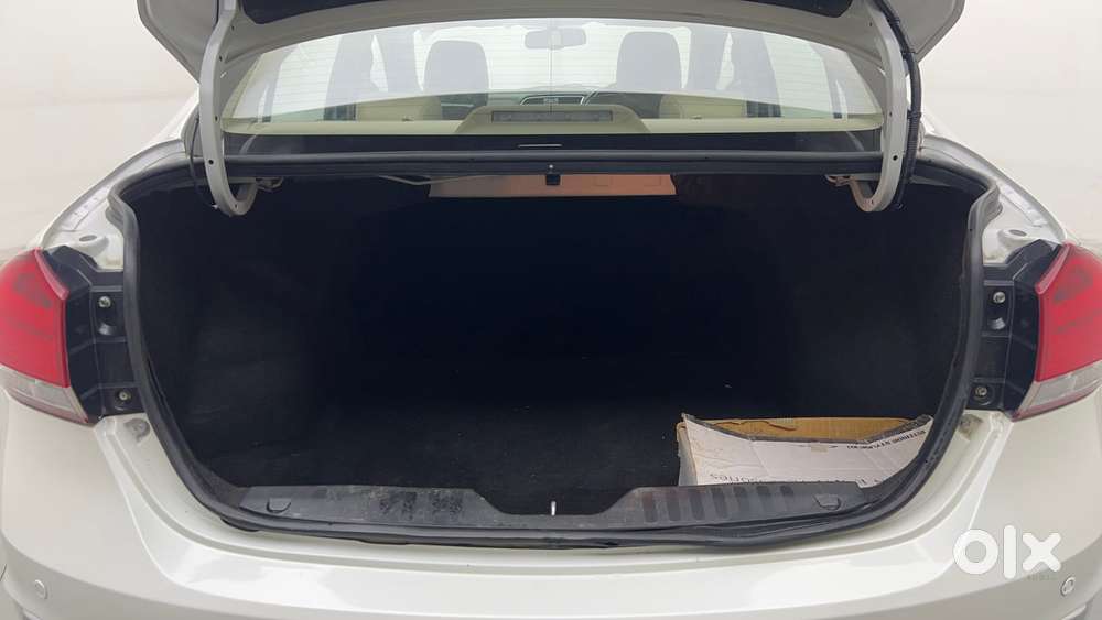 Maruti Suzuki Ciaz Alpha 1.5 At, 2022, Petrol