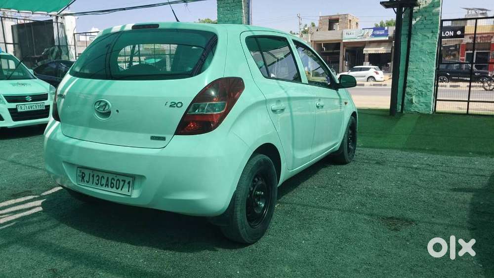 Hyundai I20 Magna, 2011, Petrol