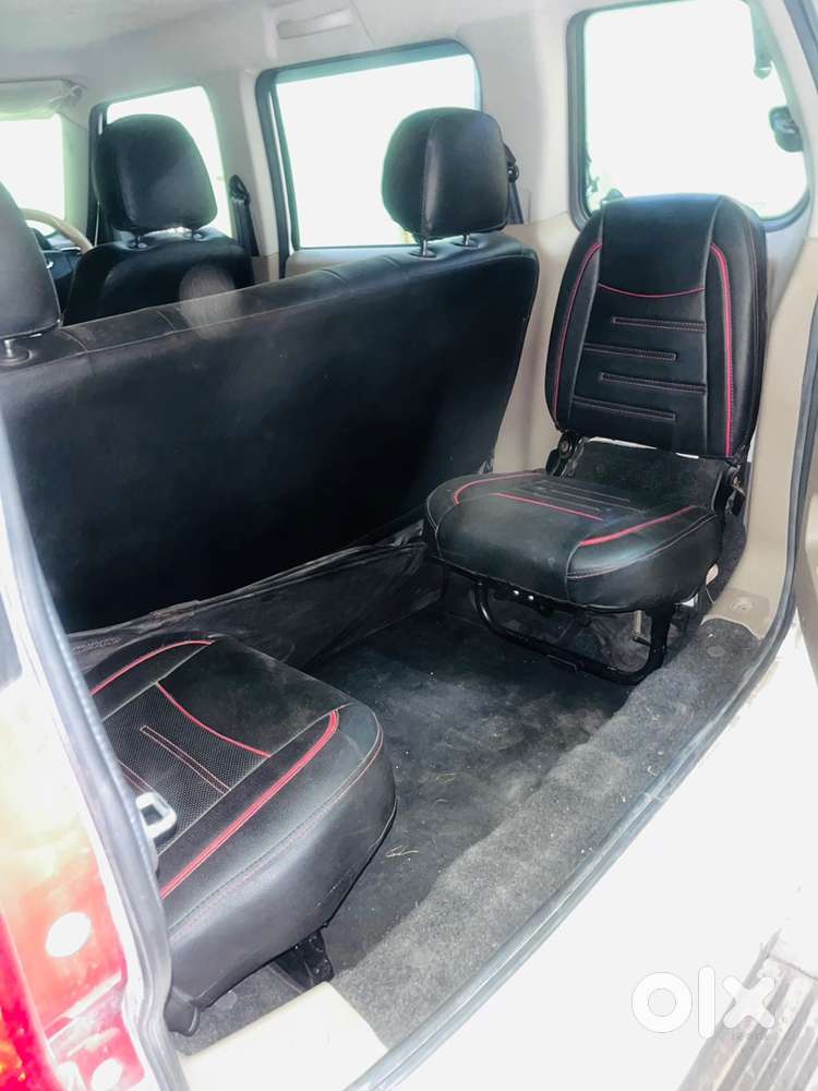Mahindra Tuv 300 2018