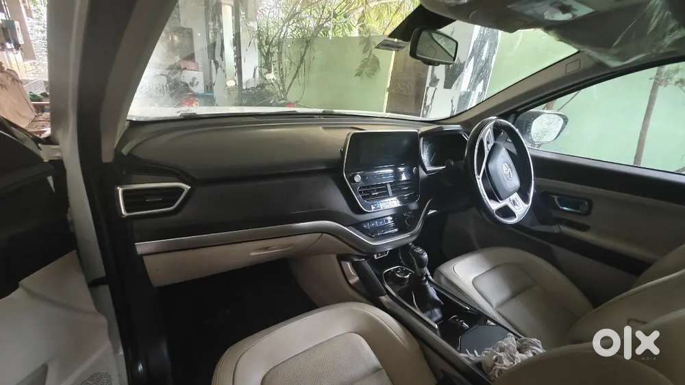 Tata Safari 2021 Diesel 65388 Km Driven