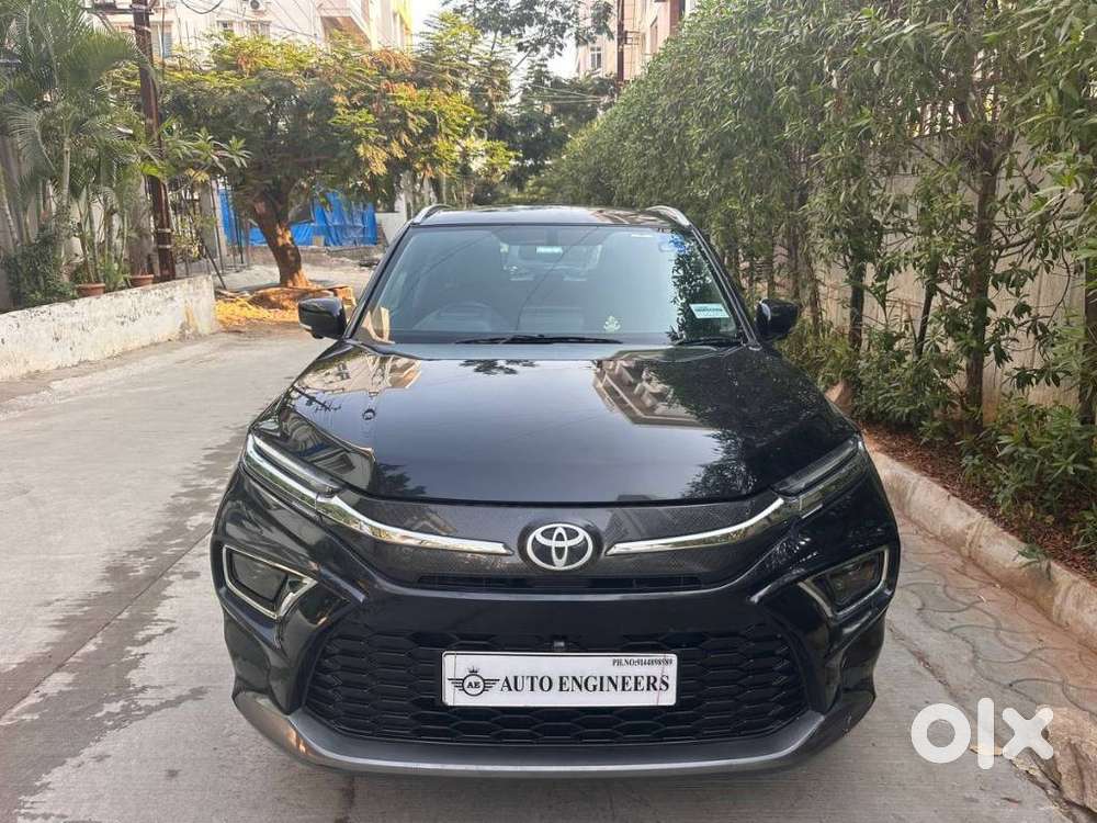 Toyota Urban Cruiser Hyryder 1.5 V Hybrid, 2023, Petrol