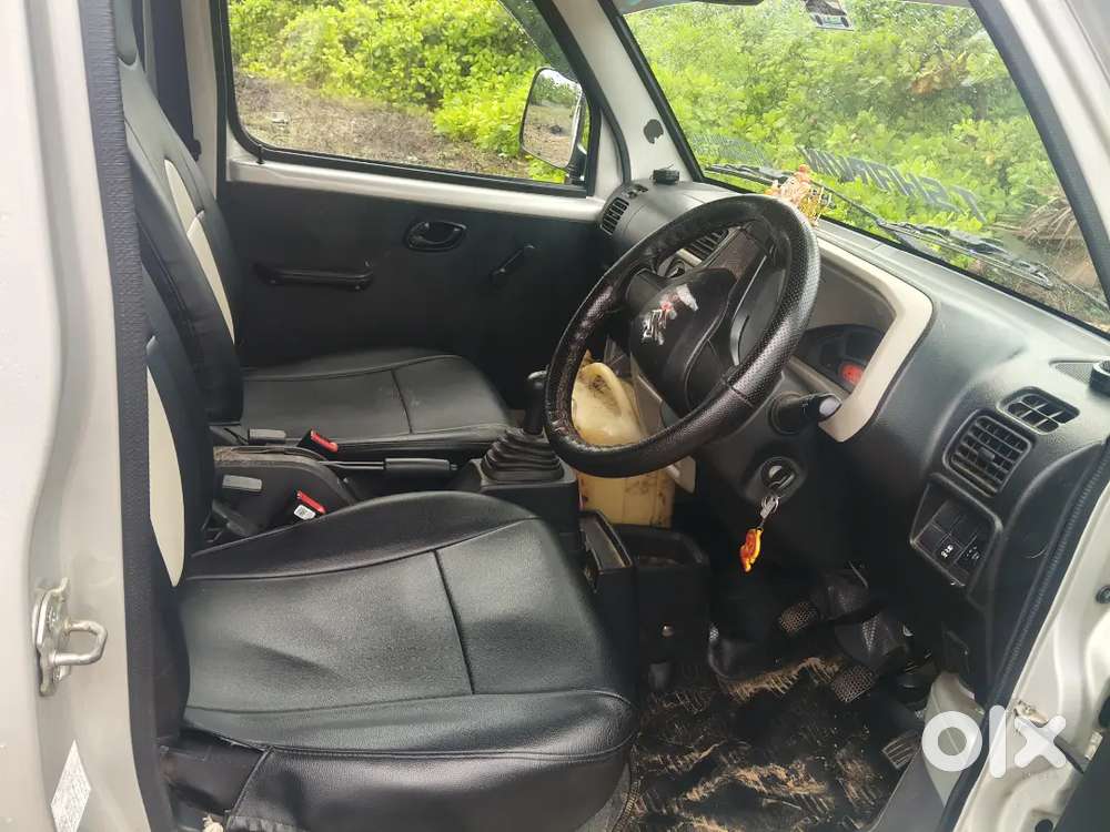 Maruti Suzuki Eeco Smiles Petrol 2025