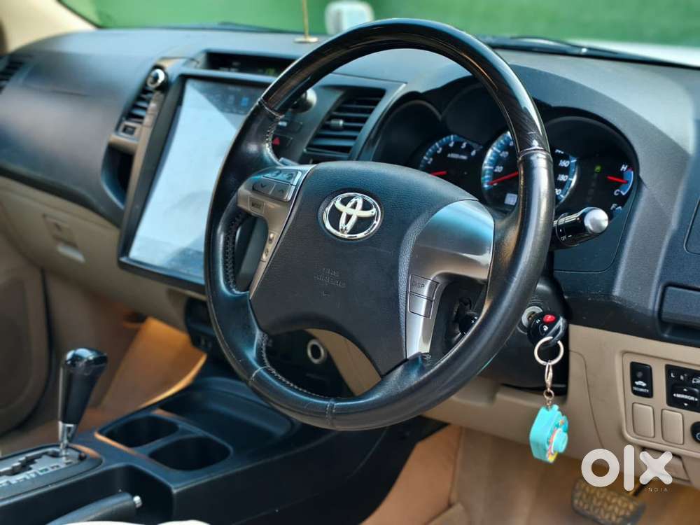 Toyota Fortuner, 2014, Diesel
