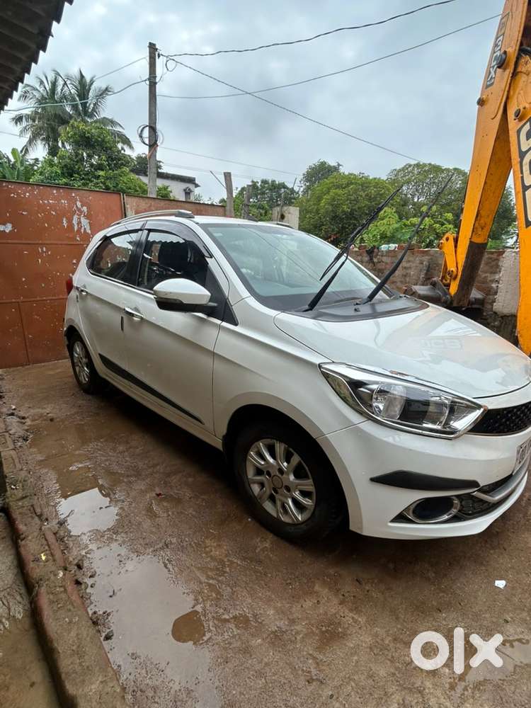 Tata Tiago Petrol 2016 Top Model