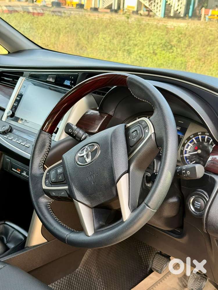 Toyota Innova Crysta 2.4 Z 7 Str, 2022, Diesel