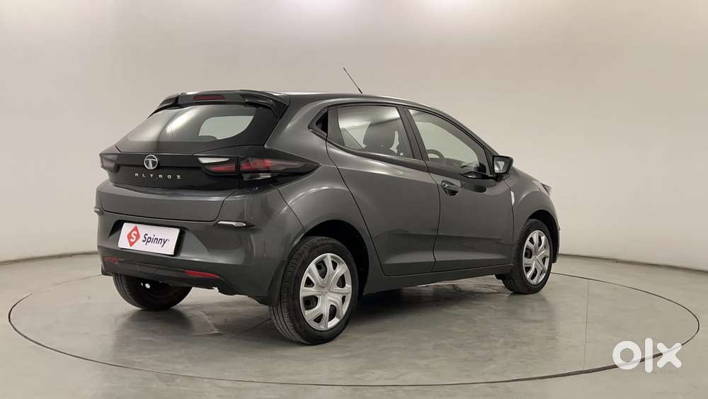 Tata Altroz 1.2 Xt, 2022, Petrol