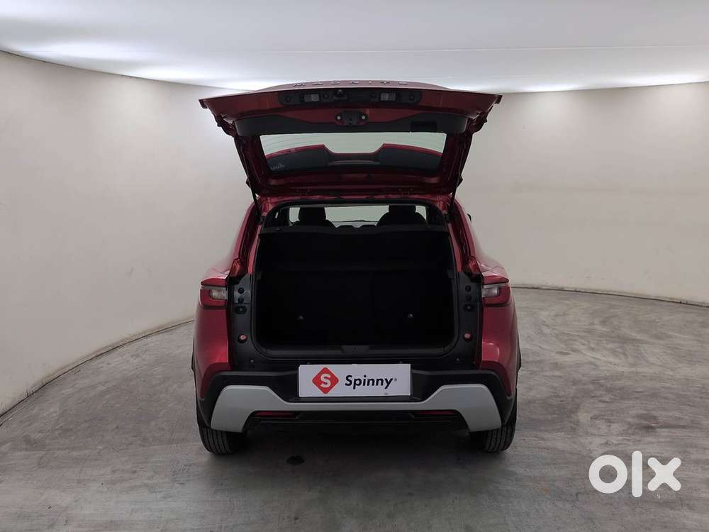Nissan Magnite 1.0 Xv Premium Turbo Cvt, 2024, Petrol