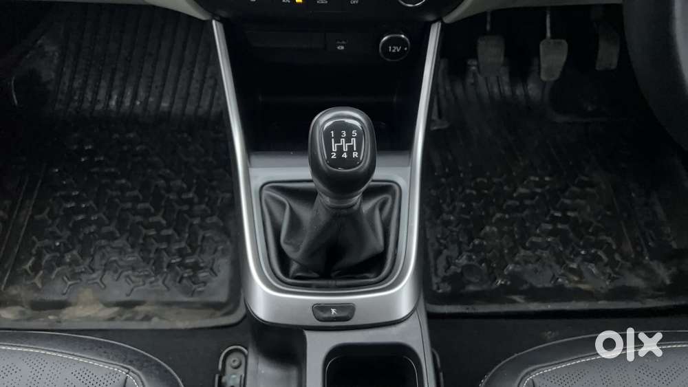 Tata Altroz 1.2 Xz Plus I-turbo, 2023, Petrol