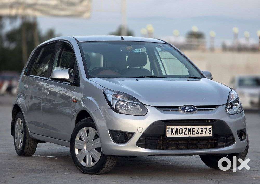 Ford Figo Petrol Titanium, 2010, Petrol
