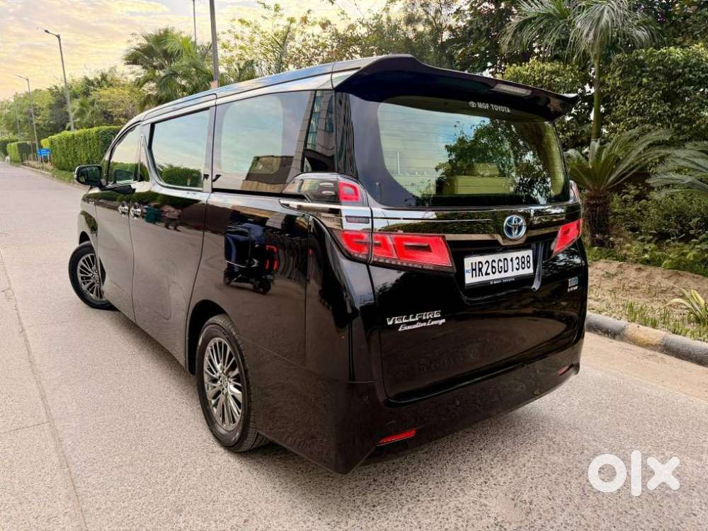 Toyota Vellfire Vip – Executive Lounge, 2023, Petrol